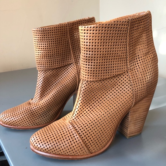 Rag & Bone Newbury Boot - Picture 3 of 7